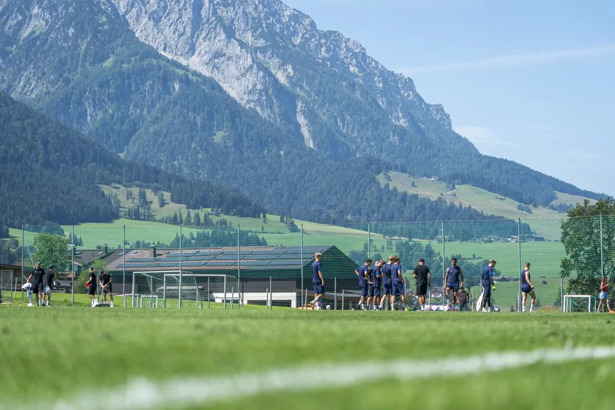 Diese Mannschaft reist zum Trainingslager nach Österreich.