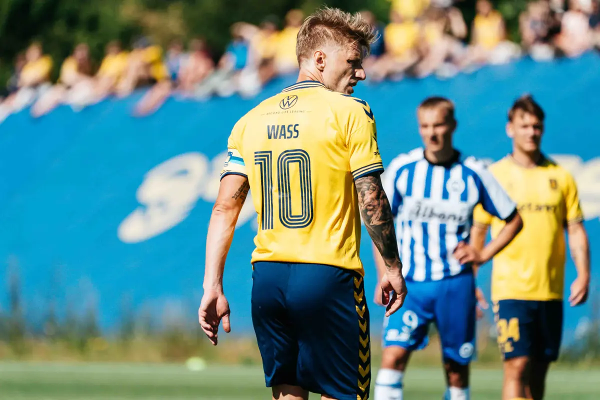 Startaufstellung gegen Nykøbing FC